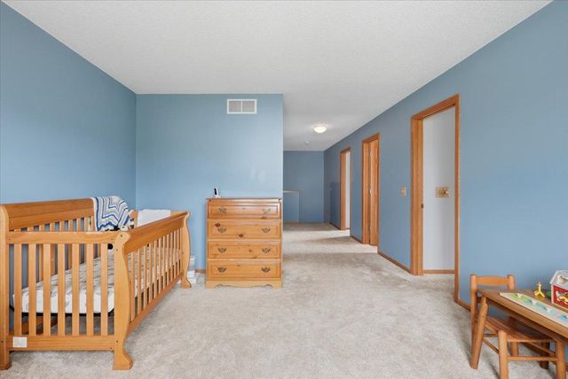 13043 Europa Trail Way N A, Hugo, MN 55038
