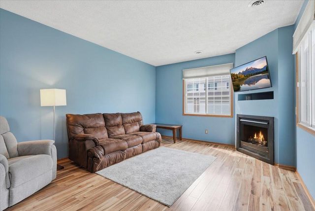 13043 Europa Trail Way N A, Hugo, MN 55038