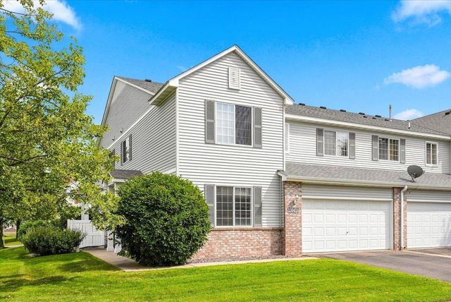 13043 Europa Trail Way N A, Hugo, MN 55038