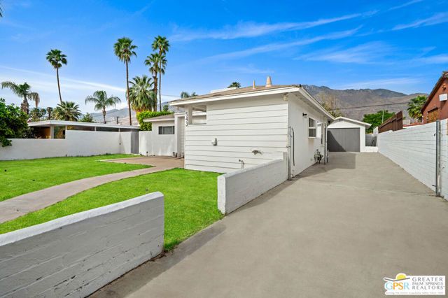 543 N Paseo De Anza, Palm Springs, CA 92262
