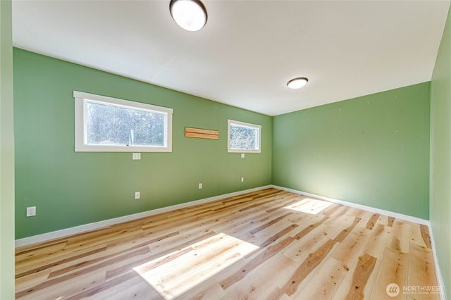 2016 W 10th Street, Port Angeles, WA 98363