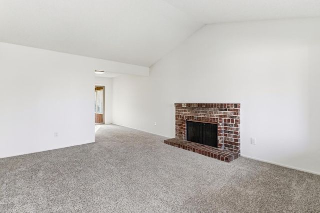 3500 Faberge Way, Sacramento, CA 95826