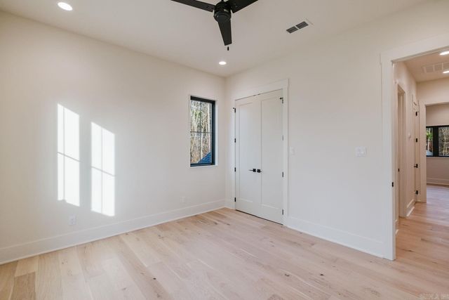 7048 Hannah Ln, Benton, AR 72019