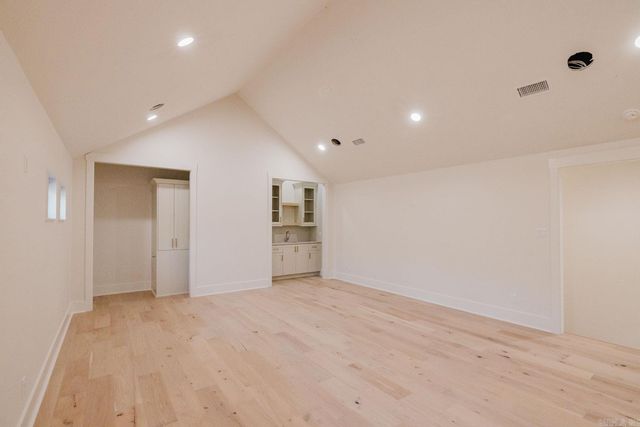 7048 Hannah Ln, Benton, AR 72019