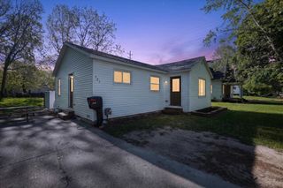 225 Grafton Avenue, Alma, MI 48801