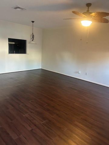 6000 Reims Road 2204, Houston, TX 77036