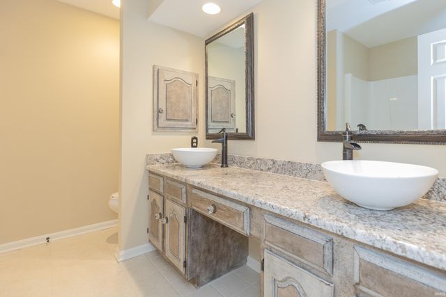 1415 Timberlake Road, Evansville, IN 47720