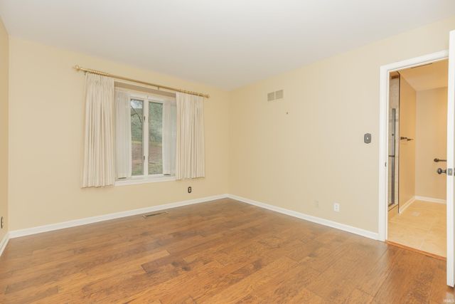 1415 Timberlake Road, Evansville, IN 47720