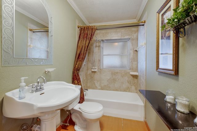 214 Schmeltzer, San Antonio, TX 78213