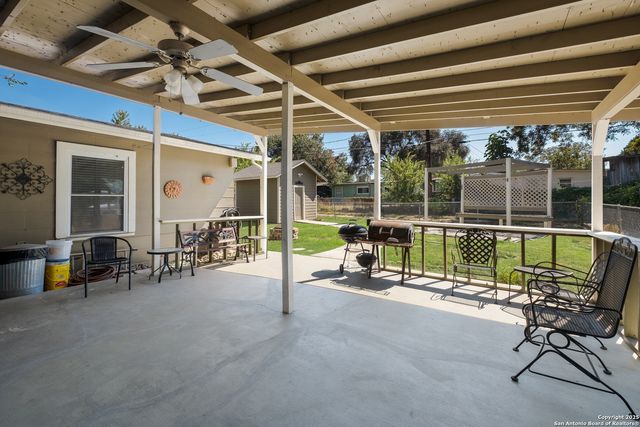 214 Schmeltzer, San Antonio, TX 78213