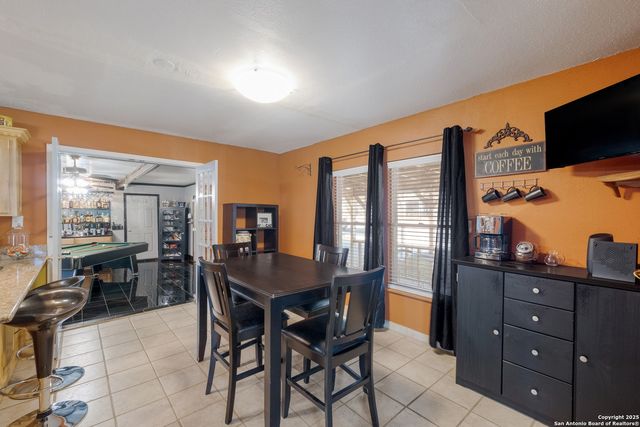 214 Schmeltzer, San Antonio, TX 78213