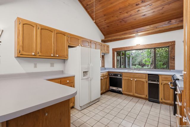 6312 LOCHE HVN, Bulverde, TX 78163