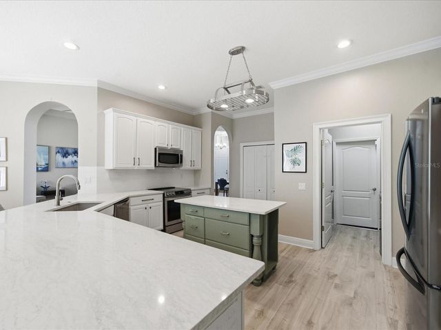 18931 CHAVILLE ROAD, Lutz, FL 33558