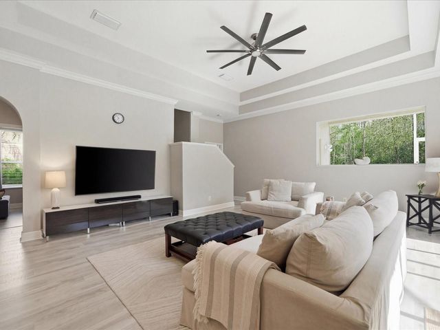 18931 CHAVILLE ROAD, Lutz, FL 33558