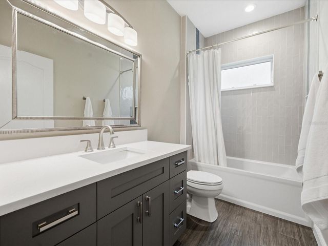 18931 CHAVILLE ROAD, Lutz, FL 33558