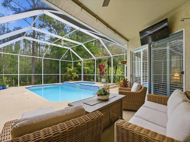 18931 CHAVILLE ROAD, Lutz, FL 33558