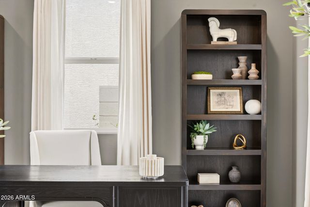 17508 W SOUTHGATE Avenue, Goodyear, AZ 85338