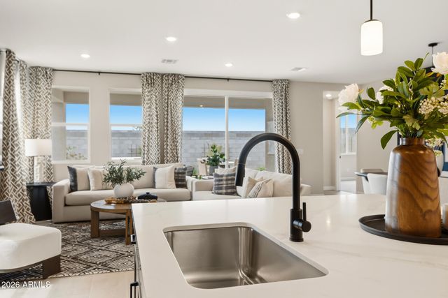 17508 W SOUTHGATE Avenue, Goodyear, AZ 85338