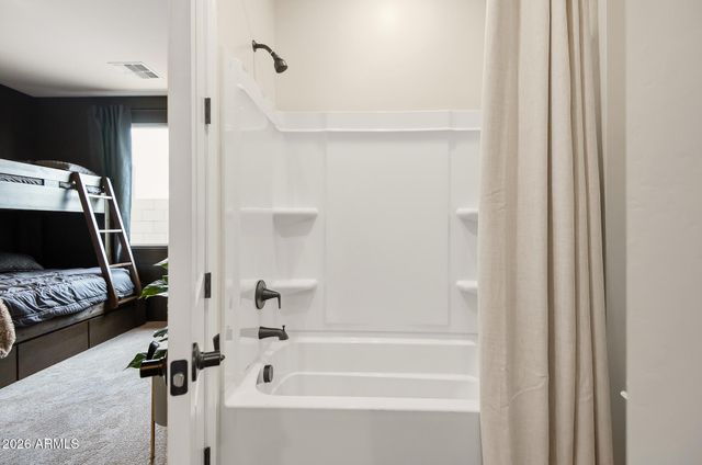 17508 W SOUTHGATE Avenue, Goodyear, AZ 85338