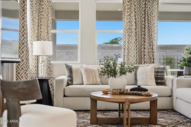 17508 W SOUTHGATE Avenue, Goodyear, AZ 85338