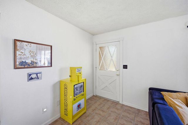 7798 Acoma Trail, Yucca Valley, CA 92284