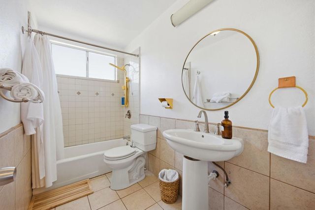 7798 Acoma Trail, Yucca Valley, CA 92284
