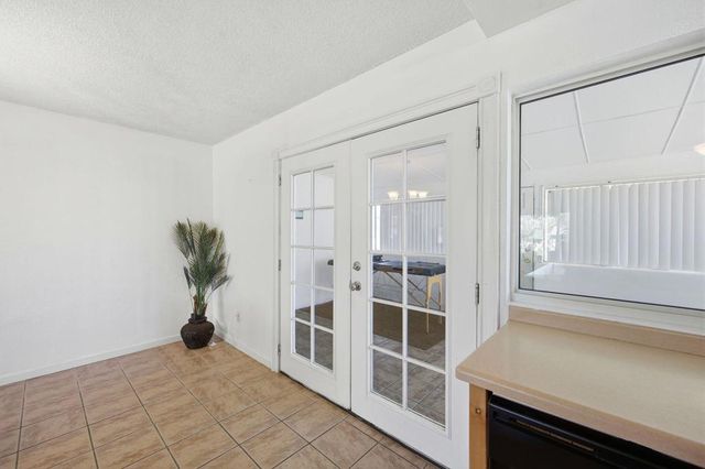 7798 Acoma Trail, Yucca Valley, CA 92284