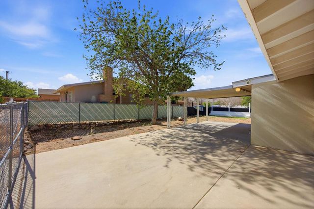 7798 Acoma Trail, Yucca Valley, CA 92284