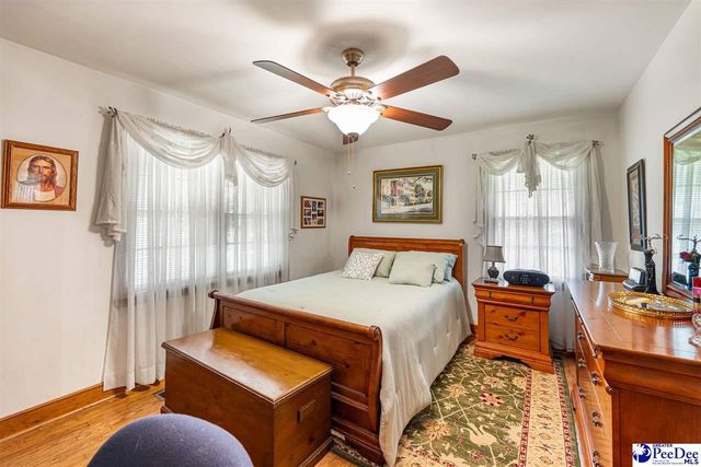 560 W Carolina Avenue, Hartsville, SC 29550