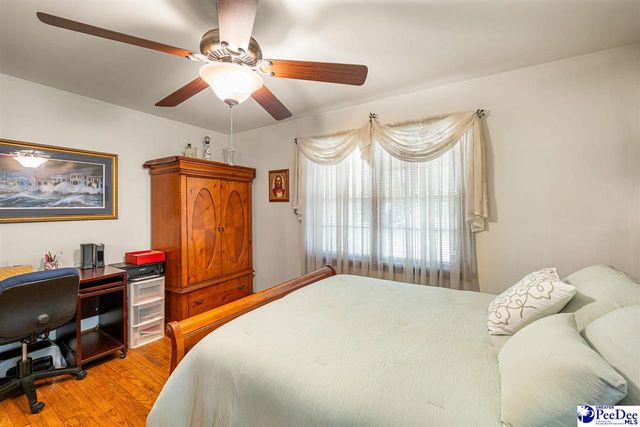 560 W Carolina Avenue, Hartsville, SC 29550