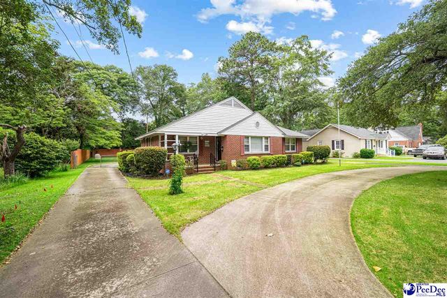 560 W Carolina Avenue, Hartsville, SC 29550