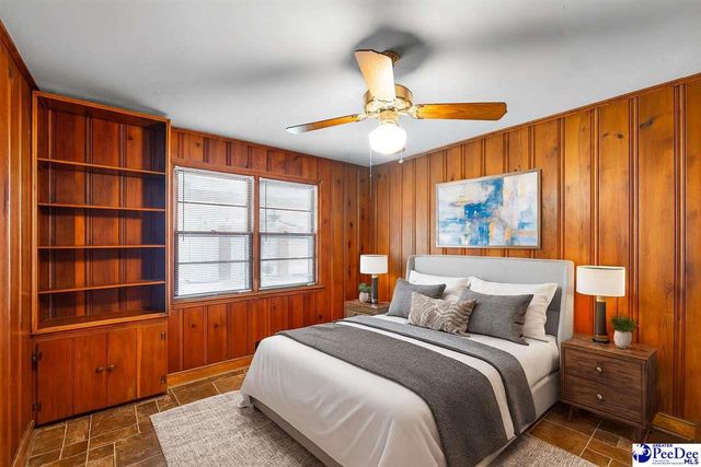 560 W Carolina Avenue, Hartsville, SC 29550