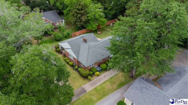 560 W Carolina Avenue, Hartsville, SC 29550