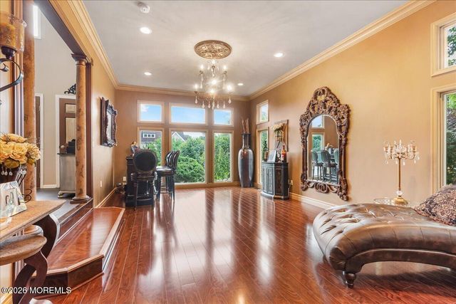 9 Landmark Lane, Marlboro, NJ 07746