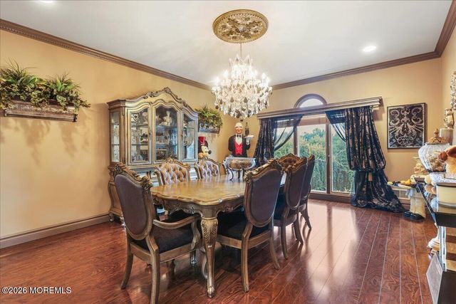 9 Landmark Lane, Marlboro, NJ 07746