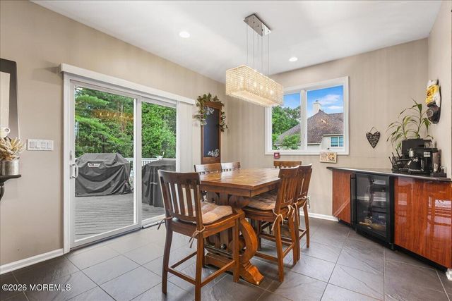 9 Landmark Lane, Marlboro, NJ 07746