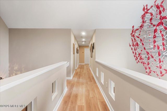 9 Landmark Lane, Marlboro, NJ 07746
