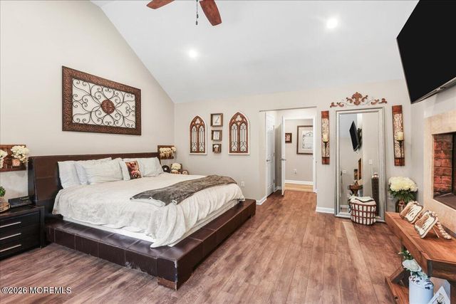 9 Landmark Lane, Marlboro, NJ 07746