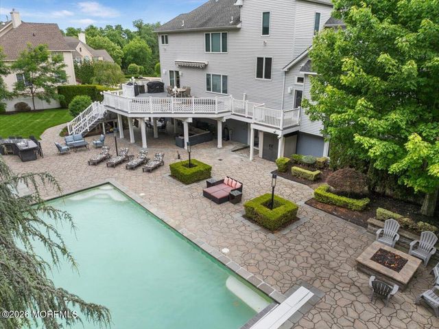 9 Landmark Lane, Marlboro, NJ 07746