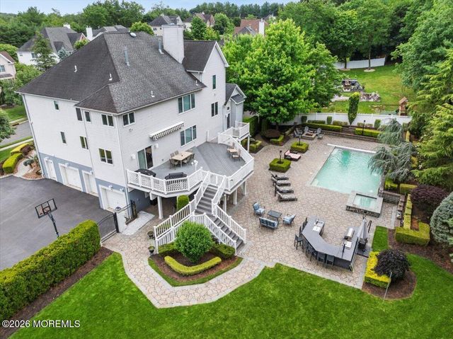 9 Landmark Lane, Marlboro, NJ 07746