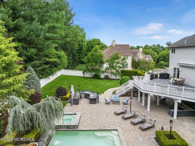9 Landmark Lane, Marlboro, NJ 07746