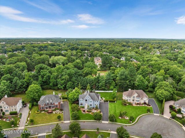 9 Landmark Lane, Marlboro, NJ 07746