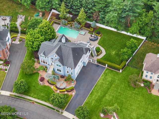 9 Landmark Lane, Marlboro, NJ 07746