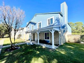 752 Memorial Mews Street D, Houston, TX 77079