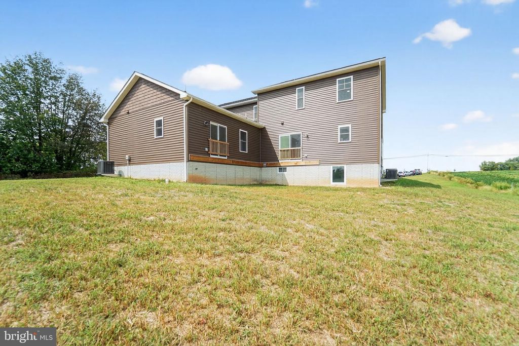 8305 BIGGS FORD RD, Walkersville, MD 21793