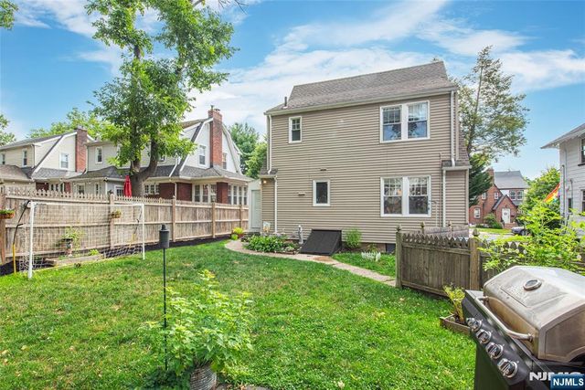 428 Mountain View Road, Englewood, NJ 07631