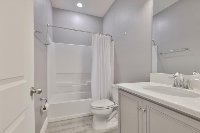 10567 LAGUNA PLAINS DRIVE, Riverview, FL 33578