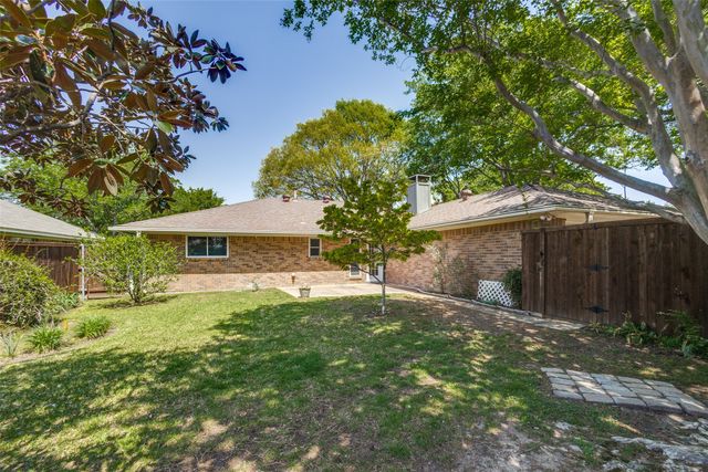 1403 Ivywood Drive, Flower Mound, TX 75028