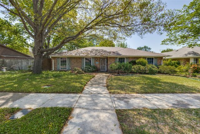 1403 Ivywood Drive, Flower Mound, TX 75028