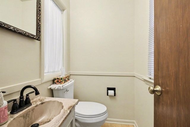 694 68th Street Sw, Byron Twp, MI 49315